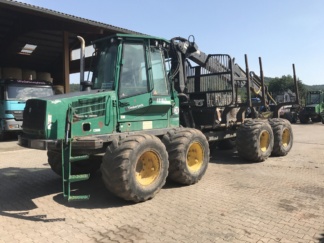 John Deere 1110D
